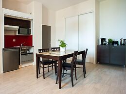 Retreat, Heated Pool & 2 Beds