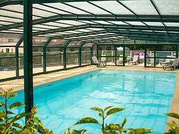 Retreat, Heated Pool & 2 Beds