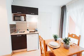 Studio for 4 Near Pyrenees Ski Slopes