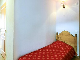 Spacious Alpine Stay for Seven