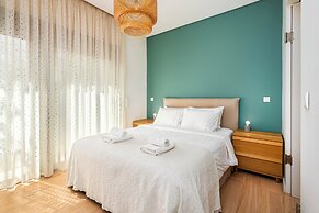 Rare Koukaki garden flat near Acropolis