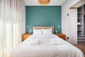 Rare Koukaki garden flat near Acropolis