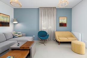 Rare Koukaki garden flat near Acropolis