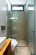 Rare Koukaki garden flat near Acropolis