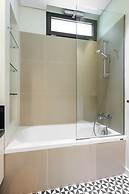 Rare Koukaki garden flat near Acropolis