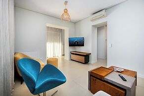 Rare Koukaki garden flat near Acropolis