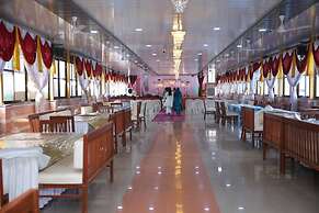 Ghansar Lodge