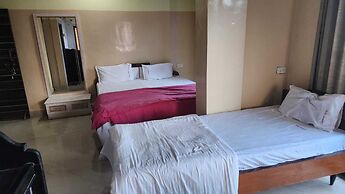 Ghansar Lodge