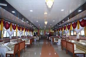 Ghansar Lodge
