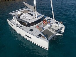 Catamaran EDEN