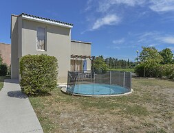 Provence Villa for 8 With Private Pool