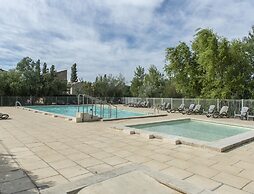 Provence Villa for 8 With Private Pool