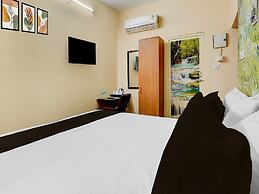 Deluxe Karanodai Formerly Sri Vari Rooms