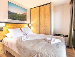 Cozy Stay With Sleeping Alcove