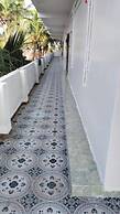 Satish Guest House