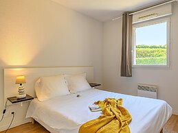 Apartment Stay for 4 in Plescop