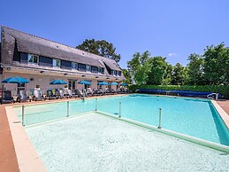 Apartment Stay for 4 in Plescop