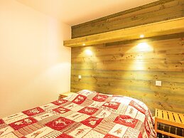 Spacious Mountain Stay for 7 in Doucy