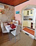 Wonderful Terrace Retreat