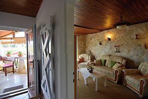 Wonderful Terrace Retreat