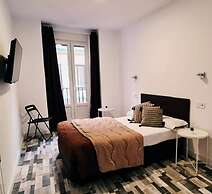 Hostal Andrea Gran Via