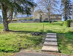 Lake View Miremont Apartment for 5