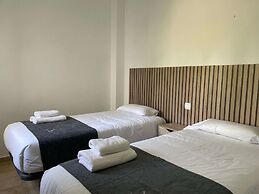 Modern 3 Bedroom Pool Access Apartment F-7