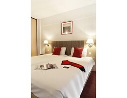 Heritage Apartment for 4 in Epernay