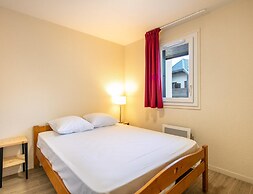 Spacious Group Accommodation in the Valley