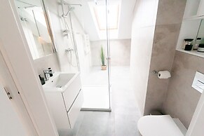 Large, Comfortable Apartment for 6 People