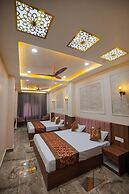 Kashi darshan home stay
