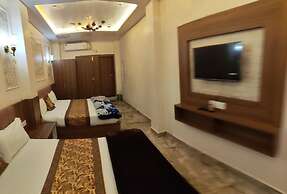 Kashi darshan home stay