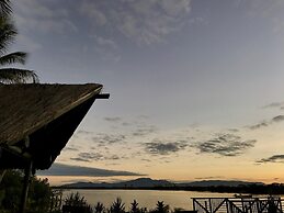 Wayando Beach Eco Lodge