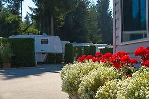 Rondalyn Camping & RV Resort