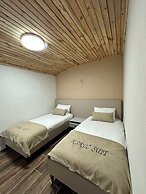 Kakuç Apart