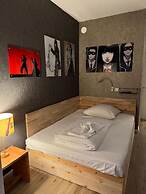 Room-Pauli