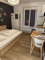 Room-Pauli