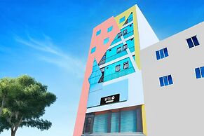 Deluxe Hotel O Karimnagar