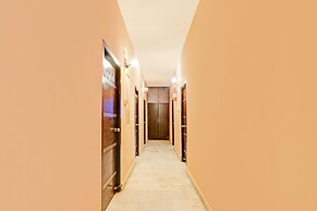 Deluxe Hotel O Karimnagar