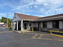 Midway Motel
