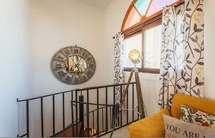 Tal Jordan Complex - The Sunflower Bungalow 2