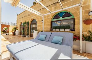 Tal Jordan Complex - The Sunflower Bungalow 2