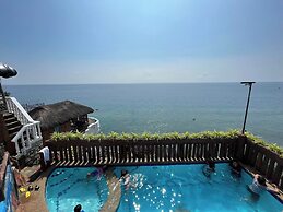 Cliff Cabanas by Hiverooms