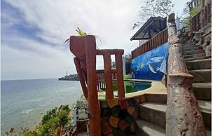 Cliff Cabanas by Hiverooms
