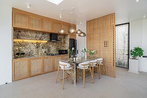Ardhana Villas Residence