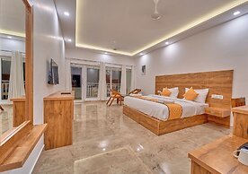 Ice Mist Resort Munnar by VOYE HOMES