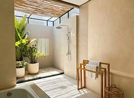Villa 3BR Canggu 5 Mins to Berawa Beach