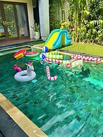 Villa 3BR Canggu 5 Mins to Berawa Beach