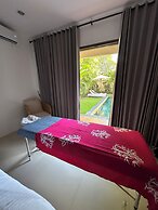 Villa 3BR Canggu 5 Mins to Berawa Beach