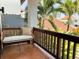 Villa 3BR Canggu 5 Mins to Berawa Beach